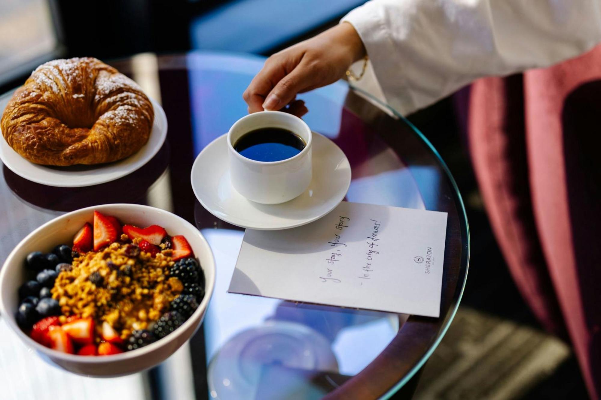 Sheraton Grand Angeles Los Angeles